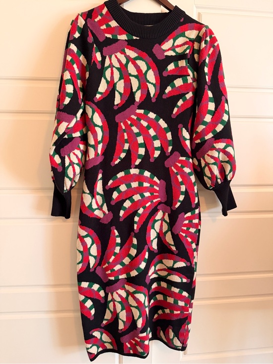 FARM Rio Dresses & Skirts - Farm Rio Banana Pattern Midi Sweater Dress
